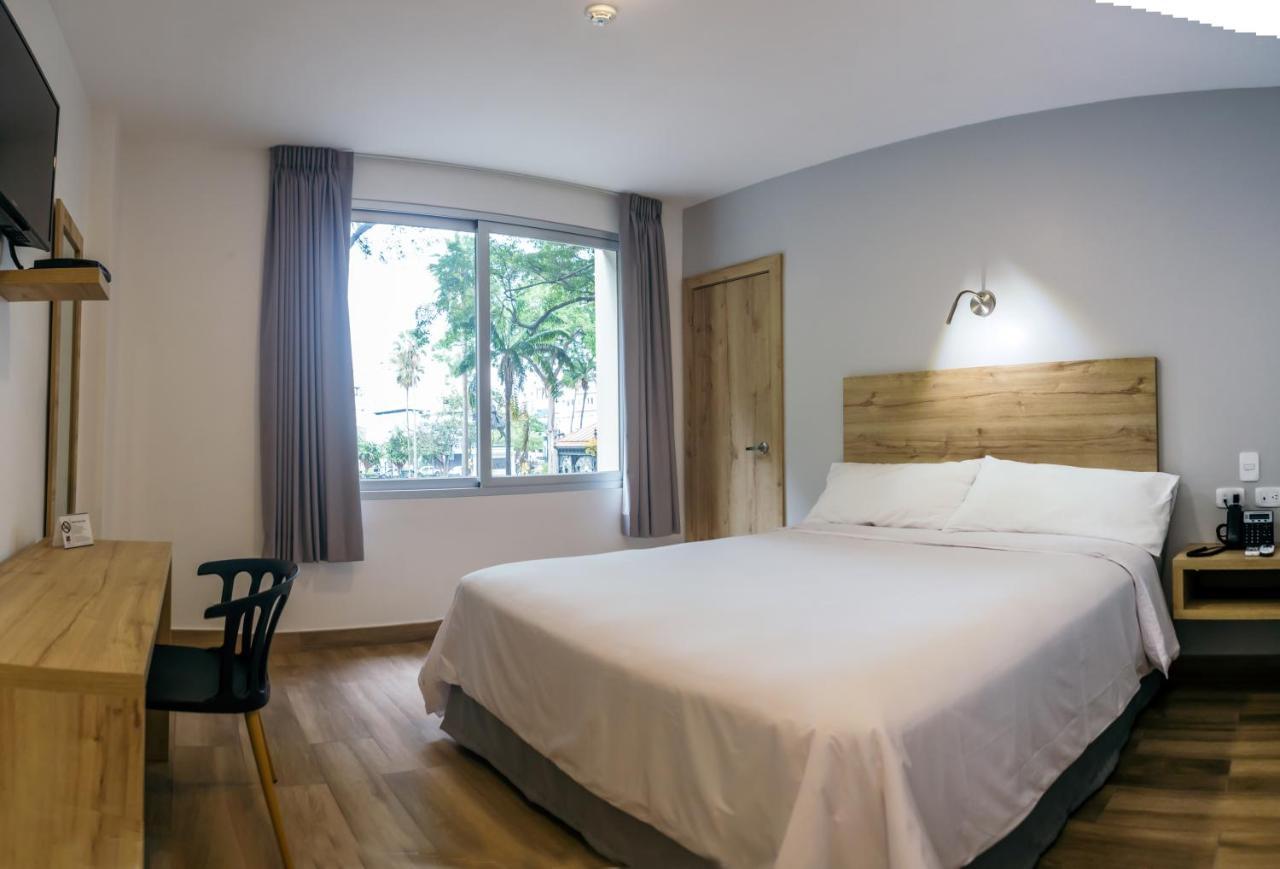 The Park Hotel Guayaquil Zimmer foto