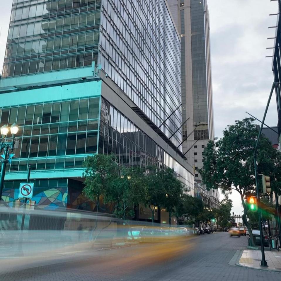 The Park Hotel Guayaquil Exterior foto
